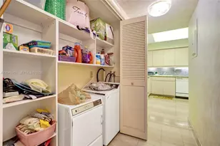 9801 Collins Ave, Bal Harbour, FL 33154 - Photo 26