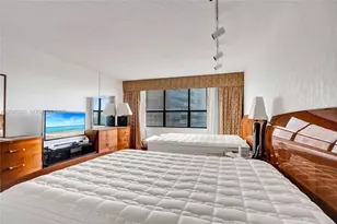9801 Collins Ave, Bal Harbour, FL 33154 - Photo 40