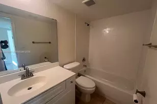 5112 NW 79th Ave, Doral, FL 33166 - Photo 10