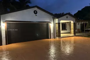 13650 SW 283rd Terrace, Homestead, FL 33033 - Photo 2
