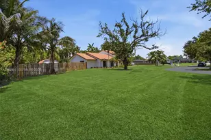 16564 SW 153rd Ct, Miami, FL 33187 - Photo 30