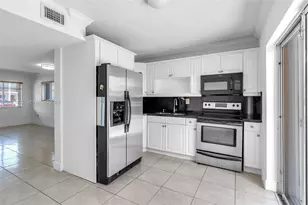 8252 NW 6th Terrace, Miami, FL 33126 - Photo 6
