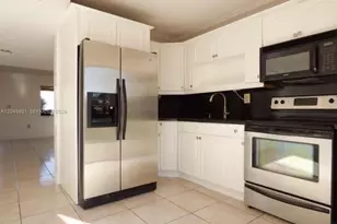 8252 NW 6th Terrace, Miami, FL 33126 - Photo 6
