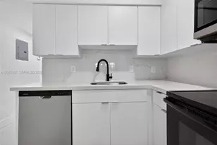 1740 Funston St, Hollywood, FL 33020 - Photo 20