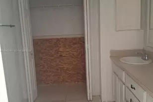 19800 SW 180th Ave, Miami, FL 33187 - Photo 22
