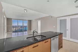 50 Biscayne Blvd, Miami, FL 33132 - Photo 8