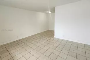 280 SW 11th Ave, Hallandale Beach, FL 33009 - Photo 2
