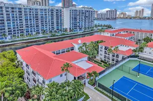 3245 NE 184th St, Aventura, FL 33160 - Photo 26