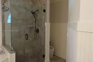 542 N Cypress Dr, Tequesta, FL 33469 - Photo 2