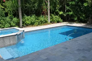542 N Cypress Dr, Tequesta, FL 33469 - Photo 24