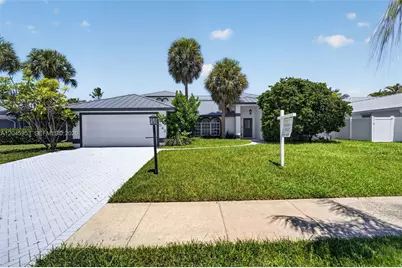 542 N Cypress Dr #542, Tequesta, FL 33469 - Photo 2