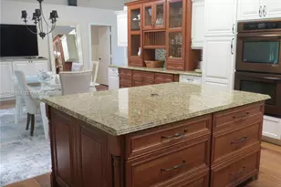542 N Cypress Dr, Tequesta, FL 33469 - Photo 10