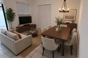 10364 NW 128th Terrace, Hialeah Gardens, FL 33018 - Photo 4