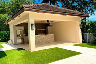 12802 Grand Oaks Dr, Davie, FL 33330 - Photo 52