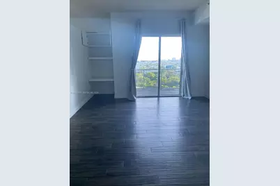 10 SW South River Dr #1708, Miami, FL 33130 - Photo 4
