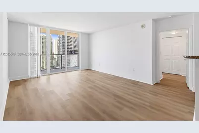 1155 Brickell Bay Dr #1609, Miami, FL 33131 - Photo 8