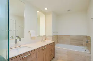 360 Ocean Dr, Key Biscayne, FL 33149 - Photo 12
