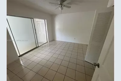 7841 Johnson St #212, Pembroke Pines, FL 33024 - Photo 6
