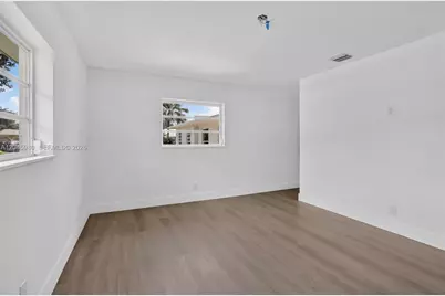 7040 NW 8th Ct, Plantation, FL 33317 - Photo 32