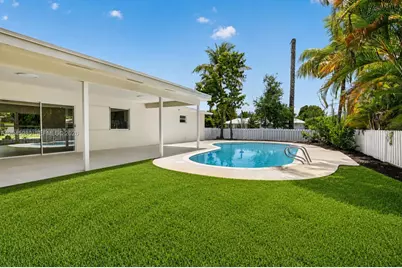 7040 NW 8th Ct, Plantation, FL 33317 - Photo 2