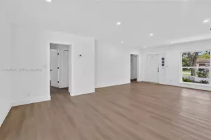 7040 NW 8th Ct, Plantation, FL 33317 - Photo 16
