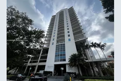 10 SW South River Dr #812, Miami, FL 33130 - Photo 1