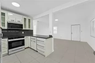 1201 NW 10th Pl, Fort Lauderdale, FL 33311 - Photo 6