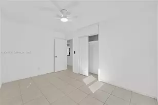 1201 NW 10th Pl, Fort Lauderdale, FL 33311 - Photo 8