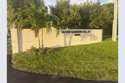 10101 W Okeechobee Rd #5202, Hialeah Gardens, FL 33016 - Photo 16
