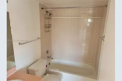 8260 SW 210th St #319, Cutler Bay, FL 33189 - Photo 16