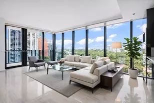1451 Brickell Ave, Miami, FL 33131 - Photo 2