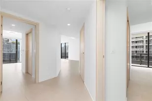 1000 Brickell Plaza, Miami, FL 33131 - Photo 6