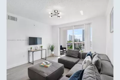 17100 N Bay Rd #1717, Sunny Isles Beach, FL 33160 - Photo 6