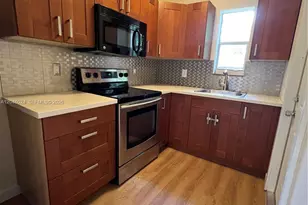 4775 SW 6th St, Miami, FL 33134 - Photo 8