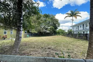 1255 NW 60th St, Miami, FL 33142 - Photo 1