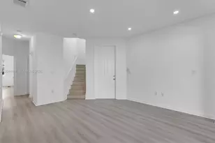 8165 NW 108th Ave, Doral, FL 33178 - Photo 2
