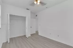 8165 NW 108th Ave, Doral, FL 33178 - Photo 18