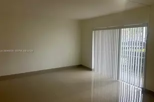 10395 N Kendall Dr, Miami, FL 33176 - Photo 1