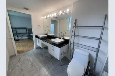 [Address not provided], Miami, FL 33131 - Photo 16