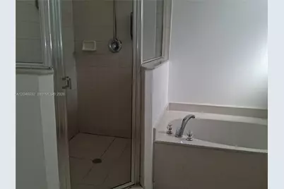 1044 NE 30th Ave, Homestead, FL 33033 - Photo 14