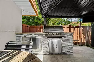 2891 SW 11th Pl, Deerfield Beach, FL 33442 - Photo 34