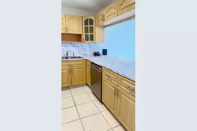 100 Bayview Dr #509, Sunny Isles Beach, FL 33160 - Photo 24