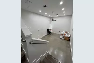 721 NE 3rd Ave, Fort Lauderdale, FL 33304 - Photo 40