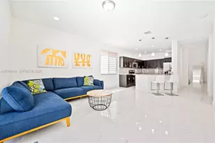 445 Conservation Dr, Weston, FL 33327 - Photo 8