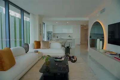 725 NE 24 St #401, Miami, FL 33137 - Photo 38