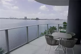 725 NE 24th St, Miami, FL 33137 - Photo 10