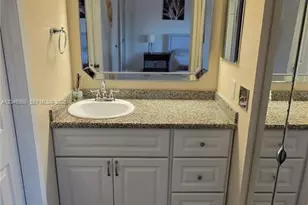 1652 N 14th Terrace, Hollywood, FL 33020 - Photo 38