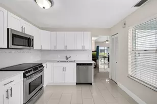 3855 Island Club Circle, Lake Worth, FL 33462 - Photo 16