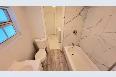 720 NE 5th St #1-1, Hallandale Beach, FL 33009 - Photo 20