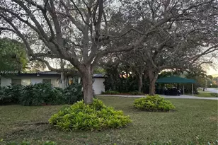 9860 SW 140th St, Miami, FL 33176 - Photo 20